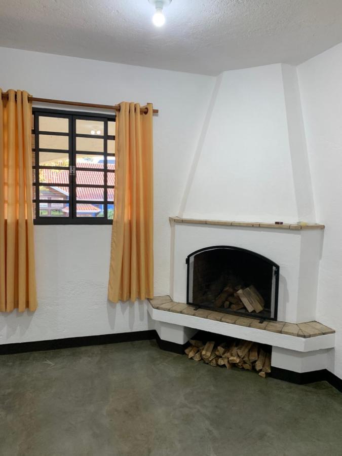Casa Da Ines Exclusiva Para 01 Ou 02 Casais Ou Familia Monte Verde  Eksteriør bilde