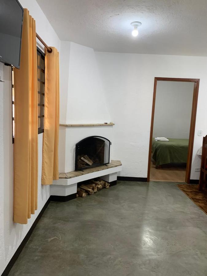Casa Da Ines Exclusiva Para 01 Ou 02 Casais Ou Familia Monte Verde  Eksteriør bilde